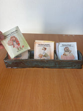 Load image into Gallery viewer, Blue Tea Bag Holder (includes tea bags)
