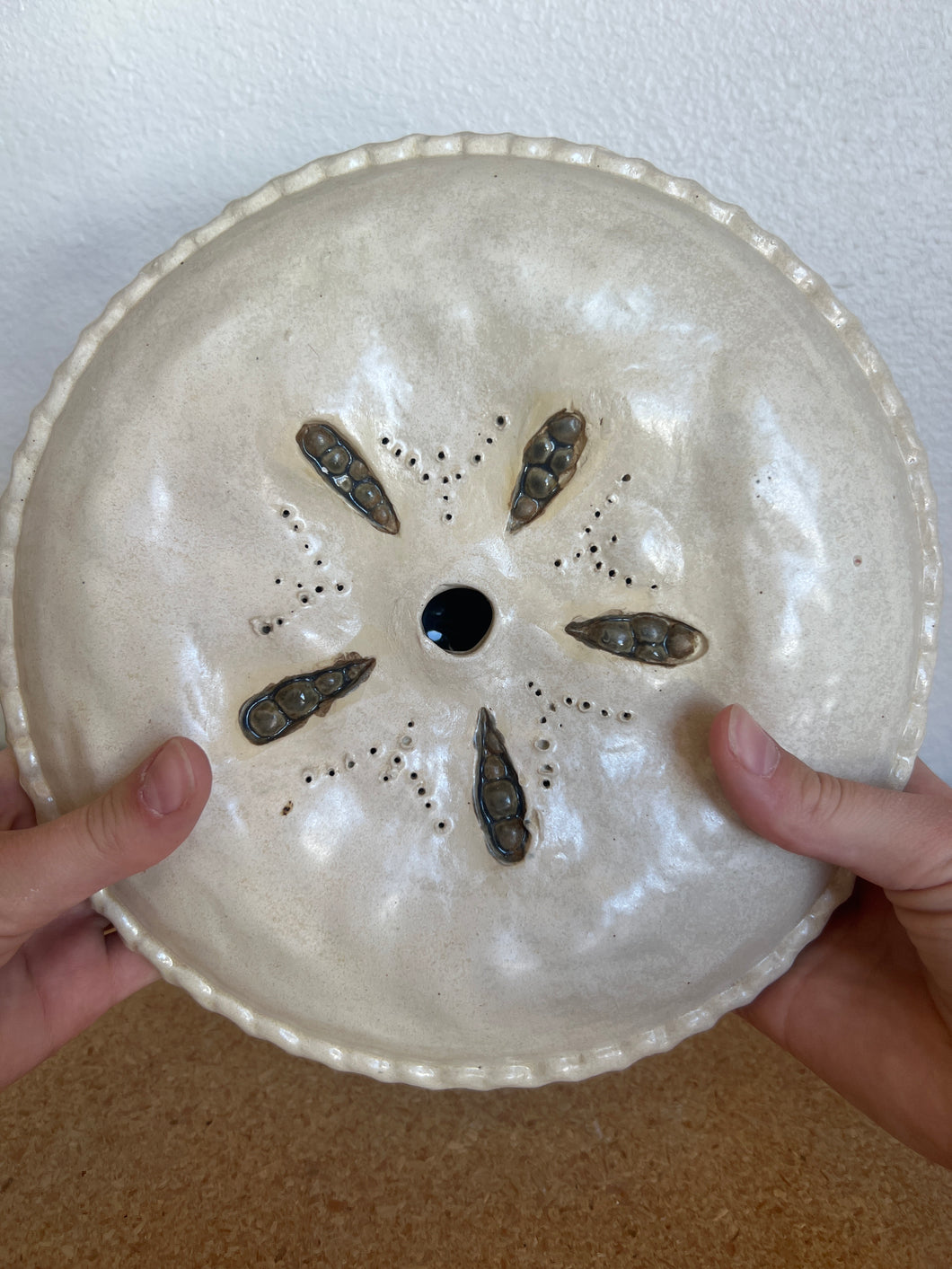 Heirloom 2 Piece Pie Pan w/ Lid
