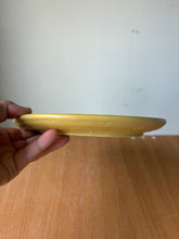Load image into Gallery viewer, Bumblebee Serving Plate

