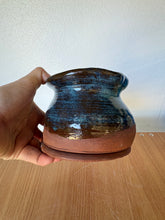 Load image into Gallery viewer, Blue Midnight Flower Vase
