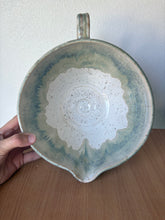 Load image into Gallery viewer, Drippy Speckles Batter Bowl
