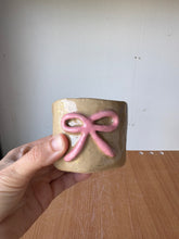 Load image into Gallery viewer, Pink Bow Tumbler
