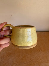 Load image into Gallery viewer, Pistachio Mug
