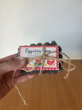 Load image into Gallery viewer, Scalloped Soap Dish (w/soap)
