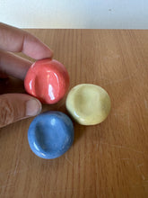 Load image into Gallery viewer, *Set of 3* Multicolor Finger Fidgets
