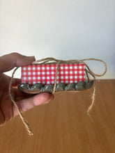 Load image into Gallery viewer, Scalloped Soap Dish (w/soap)
