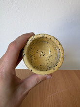 Load image into Gallery viewer, Speckled Sunflower Trinket Bowl
