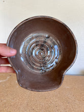 Load image into Gallery viewer, Lrg. Dainty Floral Spoon Rest
