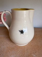 Load image into Gallery viewer, XL- Bumblebee Pitcher
