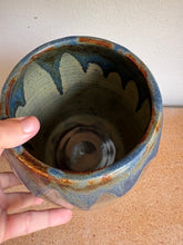 Load image into Gallery viewer, 8 Piece- Moody Drips Utensil Crock
