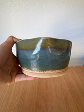 Load image into Gallery viewer, Earth-Toned Planter
