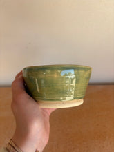 Load image into Gallery viewer, Small Drippy Green Bowl
