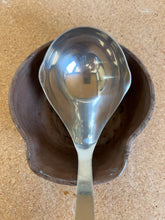 Load image into Gallery viewer, Lrg. Dainty Floral Spoon Rest
